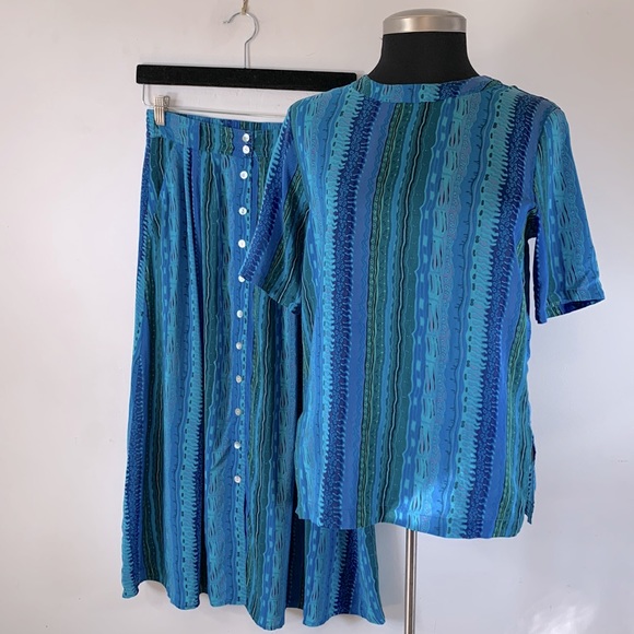 Diamantina Vintage Women’s Size S 100% Silk 2 Piece Blue Purple Skirt Set Dress